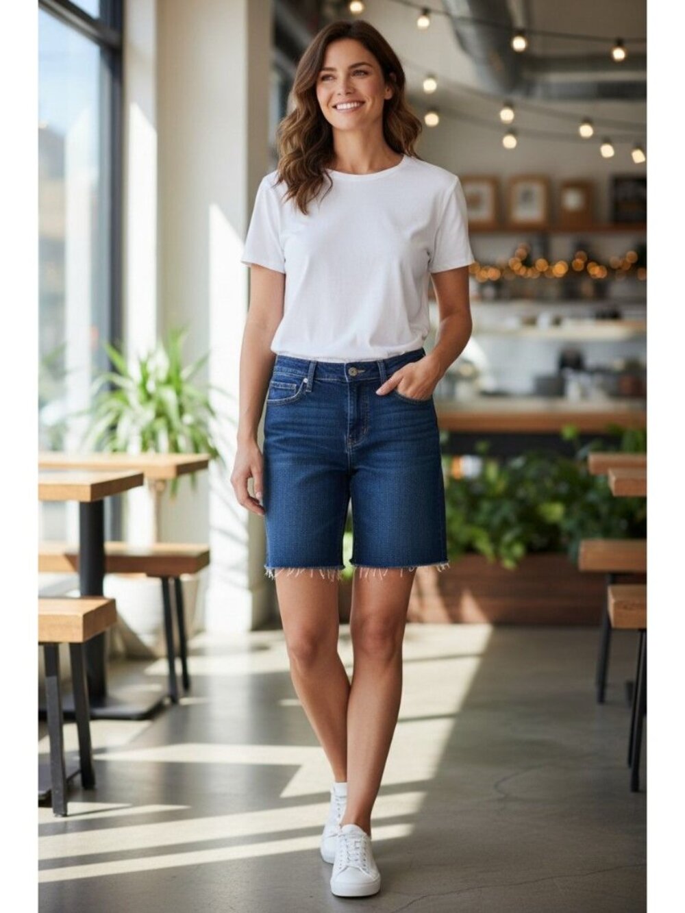 Joes Jeans Women's Raw Hem Denim Shorts W28 Dark Wash Casual Summer Wear